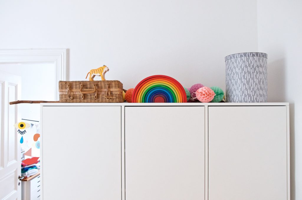 Ein Blick in unseren Kinderkleiderschrank - lasst uns Luschern!