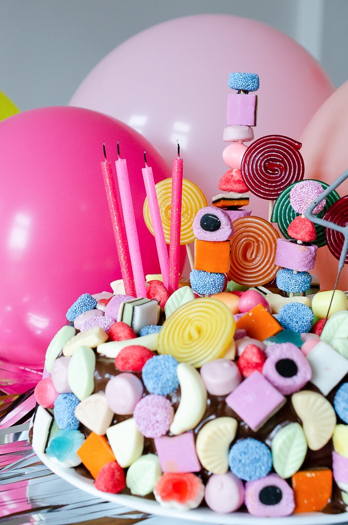 Candy Cake - schneller Geburtstagskuchen für Kinder mit WOW-Effekt