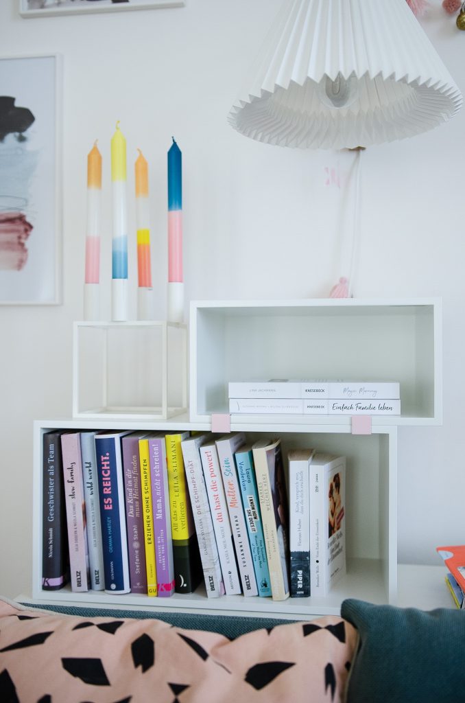 Muuto Stacked Mini Regal als ideale Aufbewahrung für Bücher