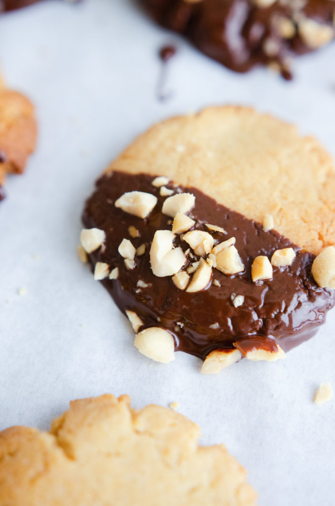 Erdnussbutter Kekse mit Schokolade