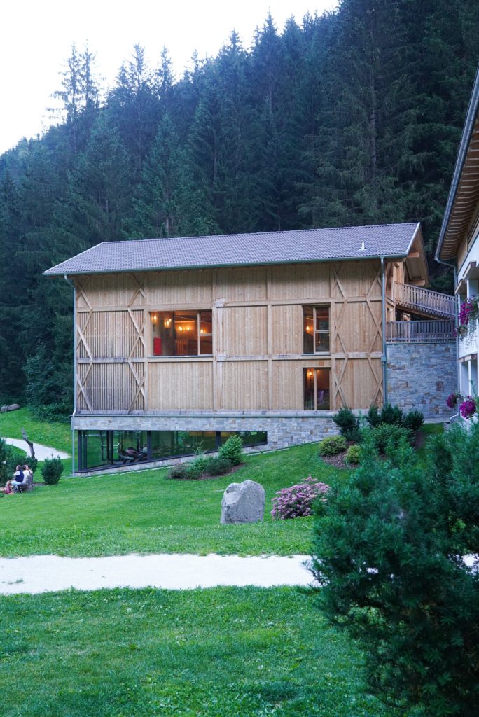 Familienurlaub im Feuerstein Family Nature Resort